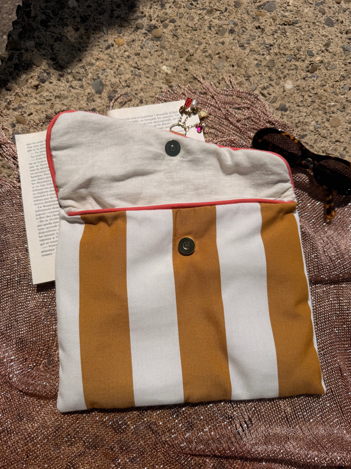 Pochette à livre - Golden Hour (lundi INSPI)