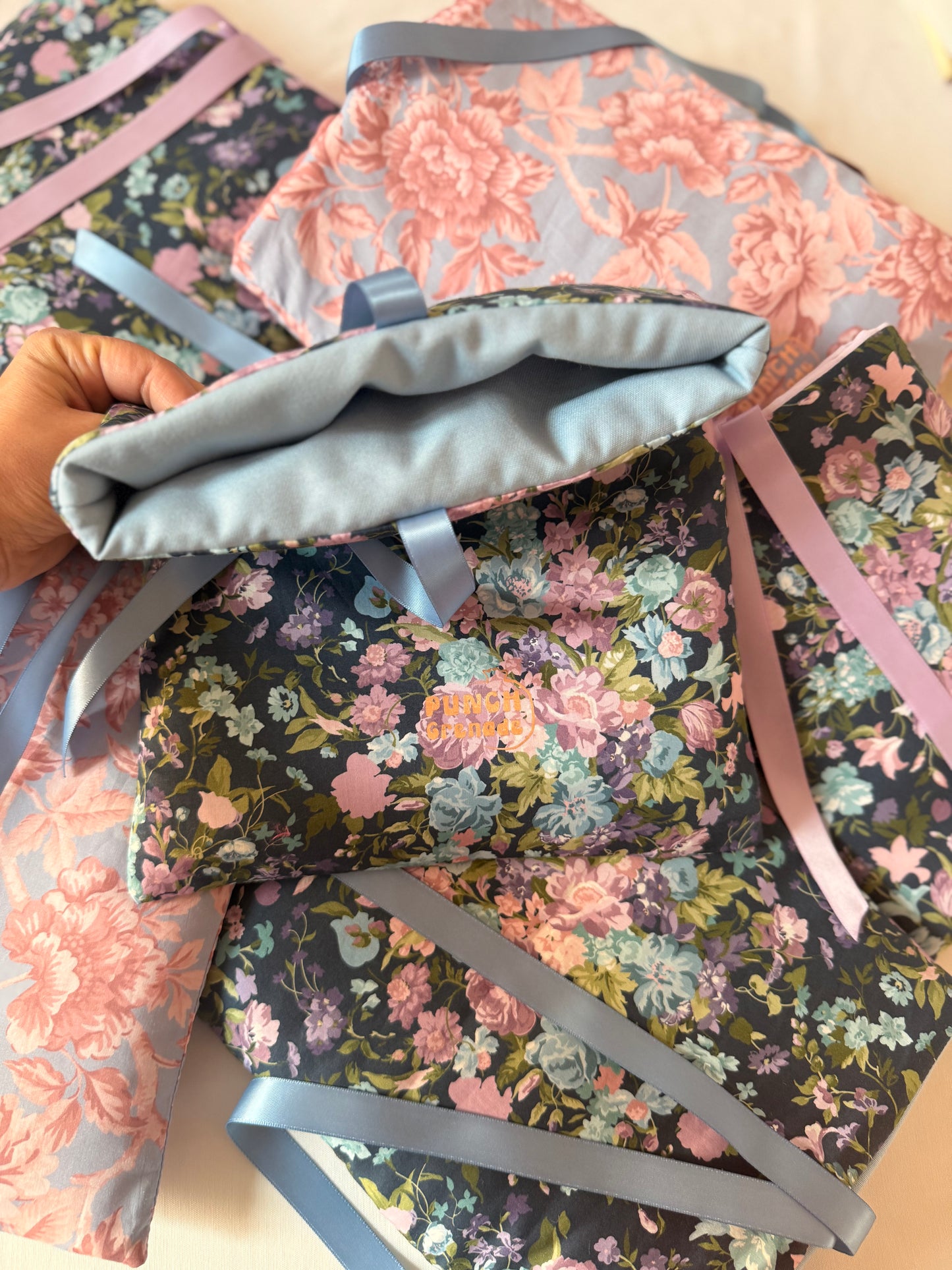 Pochette à livre - Kate