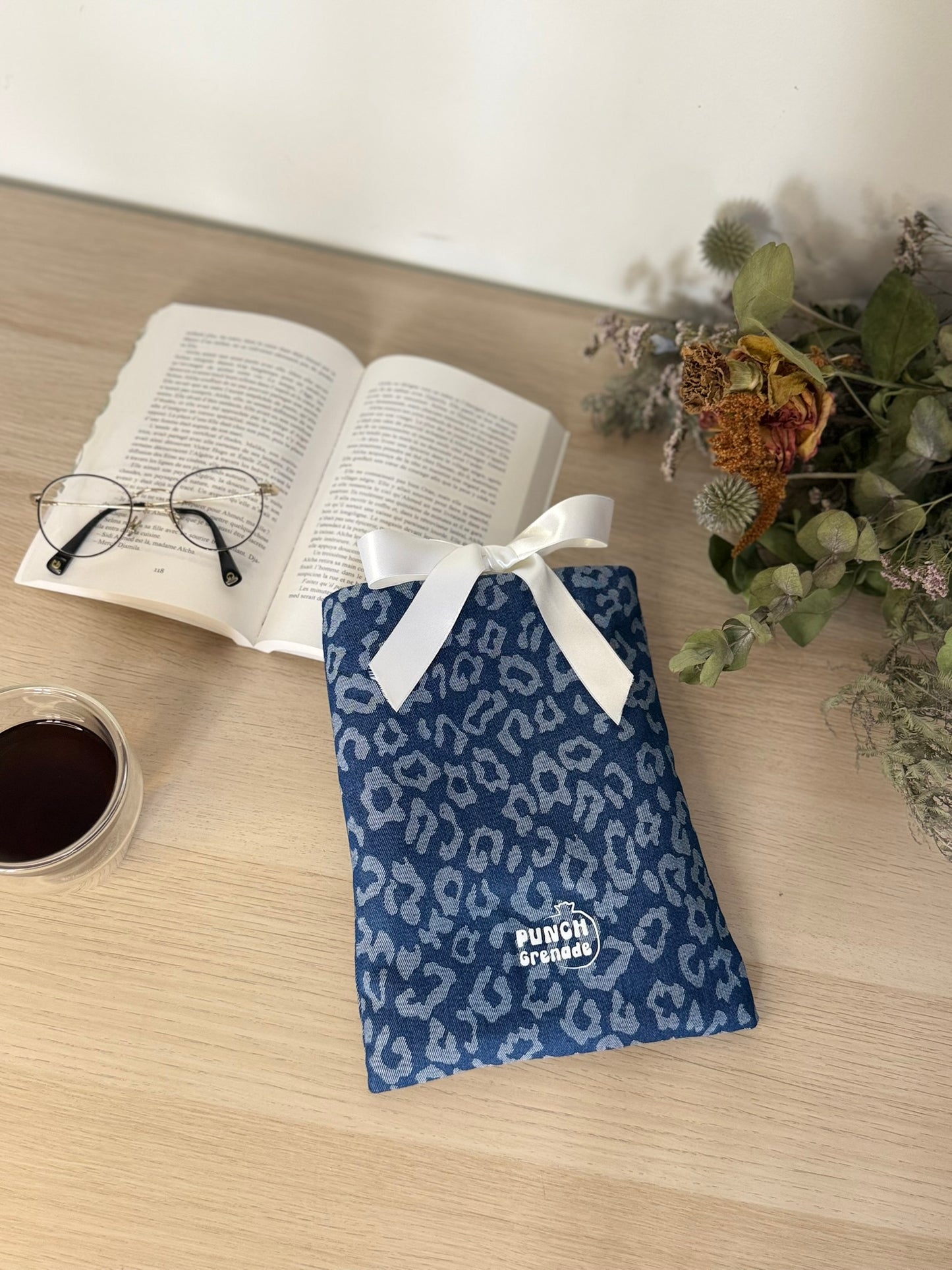 Pochette à livre - DENIM SAUVAGE (Blanche)